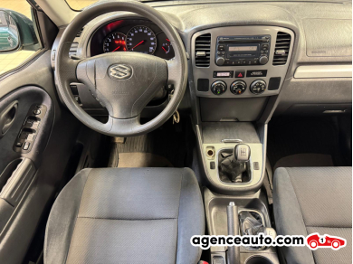 Suzuki Grand Vitara — 12