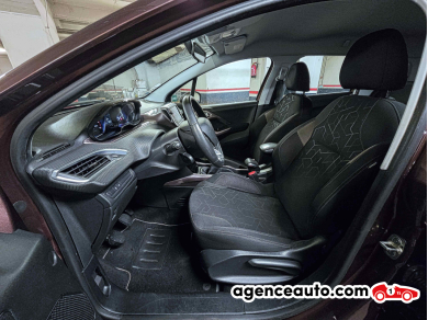 Peugeot 2008 — 15