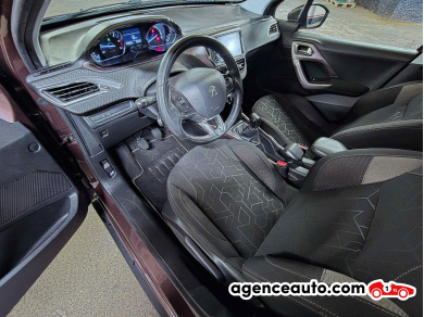 Peugeot 2008 — 17