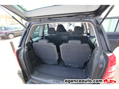 Opel Zafira — 19