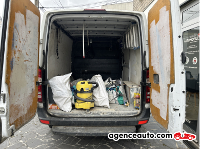 Mercedes Sprinter — 17