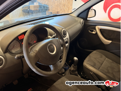 Dacia Sandero — 10