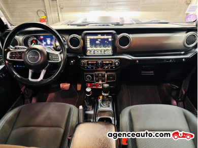 Jeep Wrangler Unlimited — 12