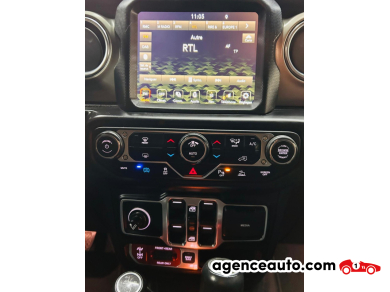 Jeep Wrangler Unlimited — 16