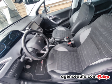 Peugeot 2008 — 11