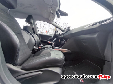 Peugeot 2008 — 25