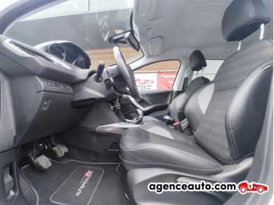 Peugeot 2008 — 24