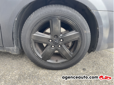 Dodge Avenger — 16