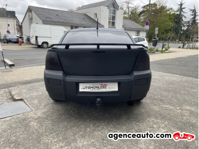 Dodge Avenger — 6