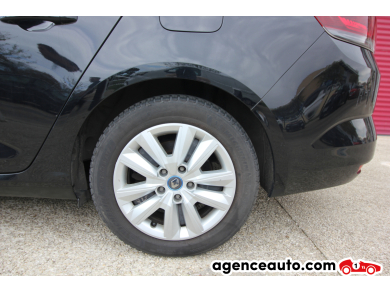 Renault Megane Estate — 23