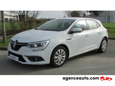 Renault Megane — 3