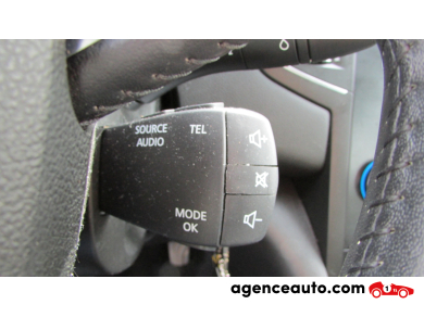 Renault Megane — 12