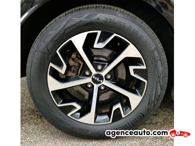 Kia Sportage — 32