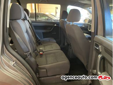 Volkswagen Touran — 14