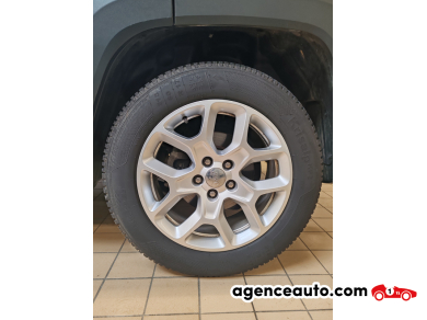 Jeep Renegade — 24