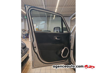 Jeep Renegade — 25