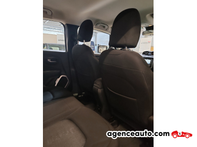 Jeep Renegade — 18