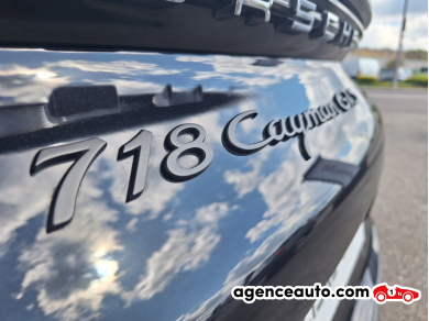 Porsche Cayman — 10