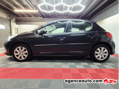 Peugeot 207 — 8