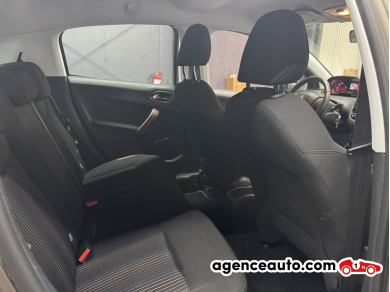 Peugeot 208 — 13