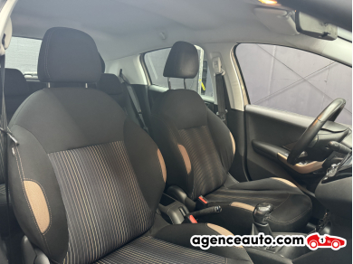 Peugeot 208 — 11