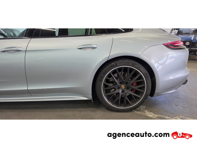 Porsche Panamera — 28