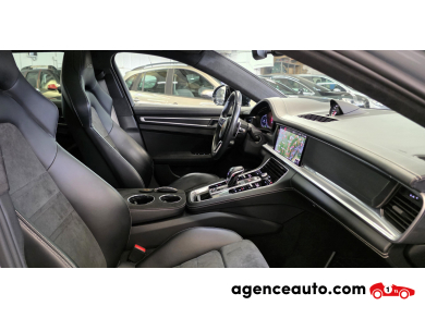 Porsche Panamera — 21