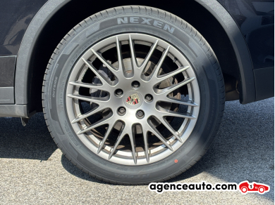 Porsche Cayenne — 30