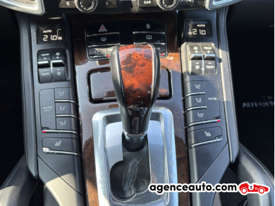 Porsche Cayenne — 25