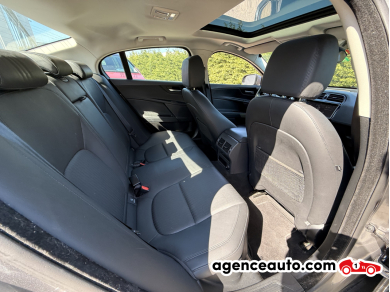 Jaguar XE — 15