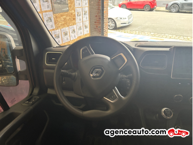 Renault Master — 12