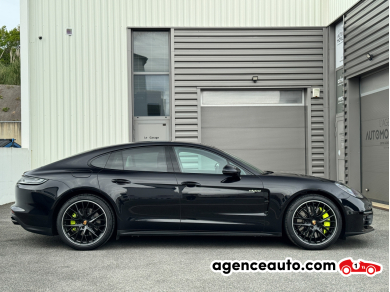 Porsche Panamera — 4