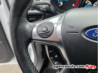 Ford Kuga — 17