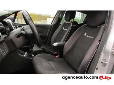 Renault Clio — 8
