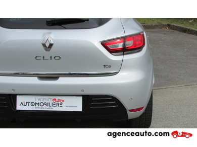 Renault Clio — 24