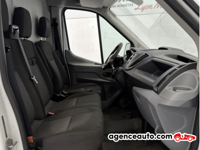 Ford Transit — 12