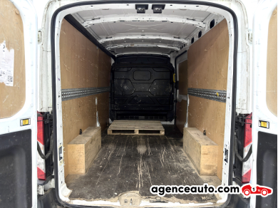 Ford Transit — 8