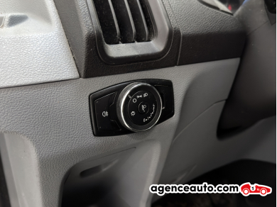 Ford Transit — 18