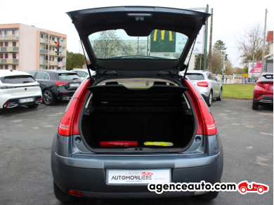 Citroen C4 — 32