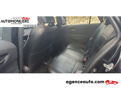 Toyota Corolla Touring Sport — 18