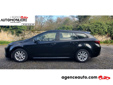 Toyota Corolla Touring Sport — 8