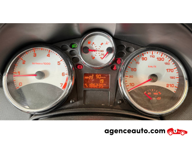 Peugeot 207 — 15