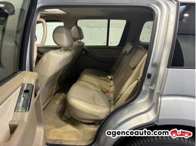 Nissan Pathfinder — 14