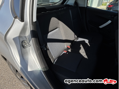Peugeot 208 — 13