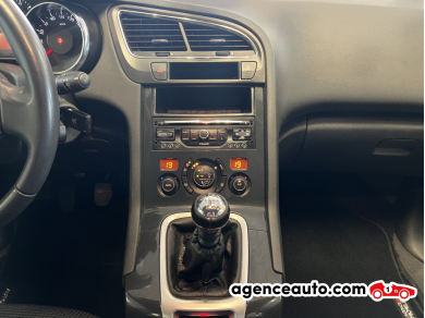 Peugeot 5008 — 9