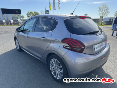 Peugeot 208 — 7