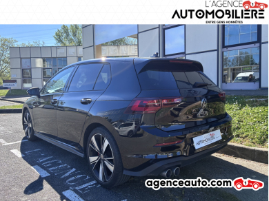 Volkswagen Golf — 3