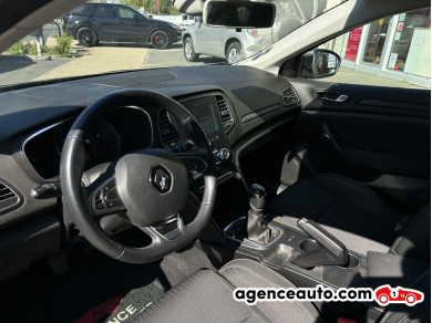Renault Megane — 10