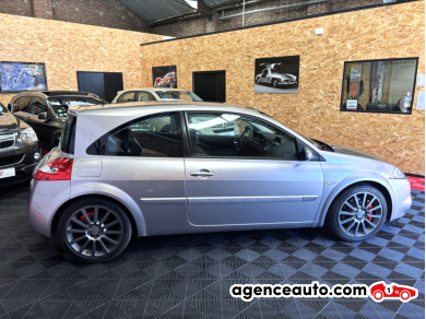 Renault Megane — 4