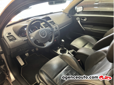 Renault Megane — 10